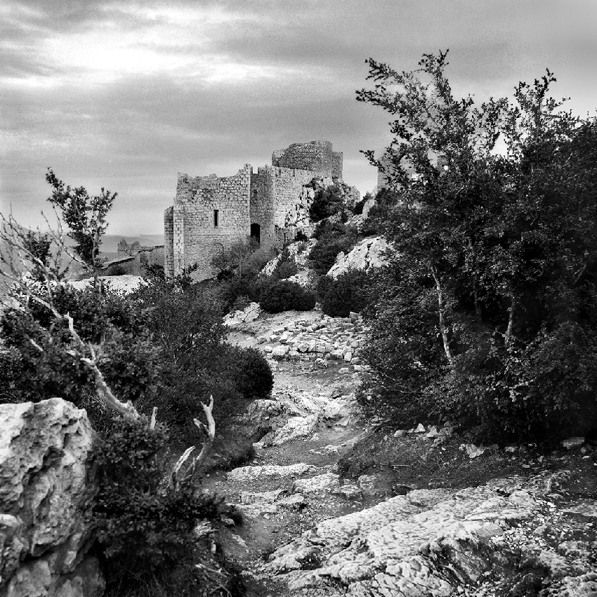 Marie VIDAL - auteure photographe artiste - Cathare - Le chemin PEYREPERTUSE